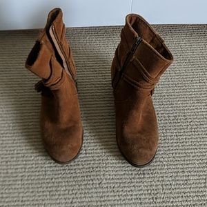 Minnetonka booties